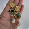 Brincos florais vintage com turquesa e pedras preciosas transparentes