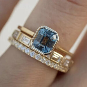 Anel de cristal azul vintage