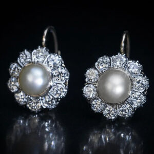 Brincos Vintage Elegantes de Pérola e Zircônia