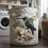 Cesta de Roupa de Renda Beija-flor