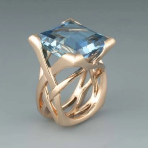 Anel Vintage em Ouro Rosa com Zircônia Azul II