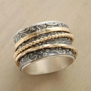 Anel vintage com zirconia incrustada Tokyo